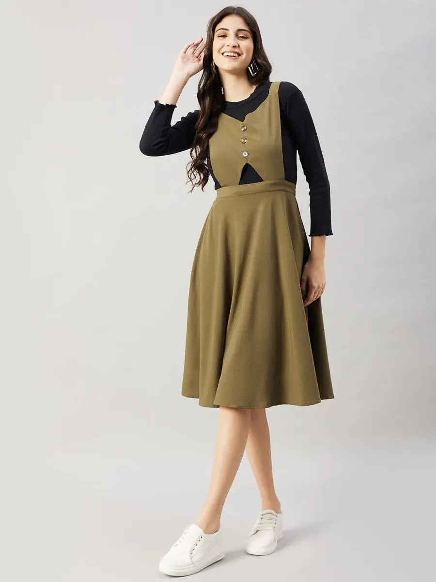 winered-women-green-pinafore-flared-dress