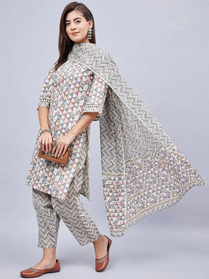 winered-woman-off-white-geometric-print-with-lace-detailed-sleeve-kurta-dupatta-set
