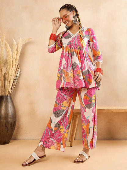 winered-women-floral-print-naira-cut-co-ord-set