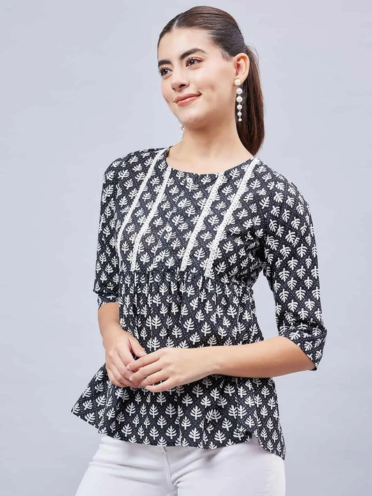 winred-women-black-and-white-yoke-printed-lace-top