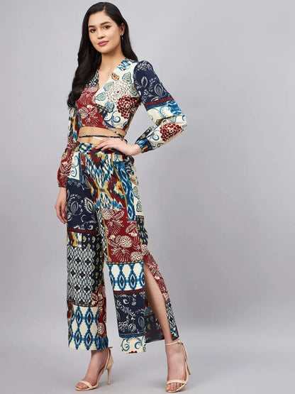 winered-woman-navy-blue-patch-print-crop-top-pant-set