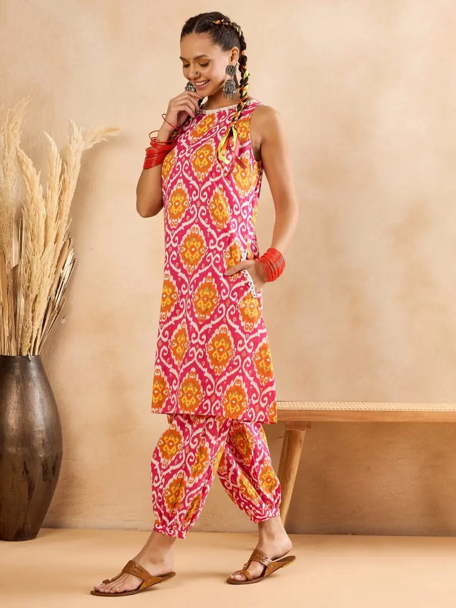 winered-woman-geometric-print-sleeveless-pink-co-ord-set