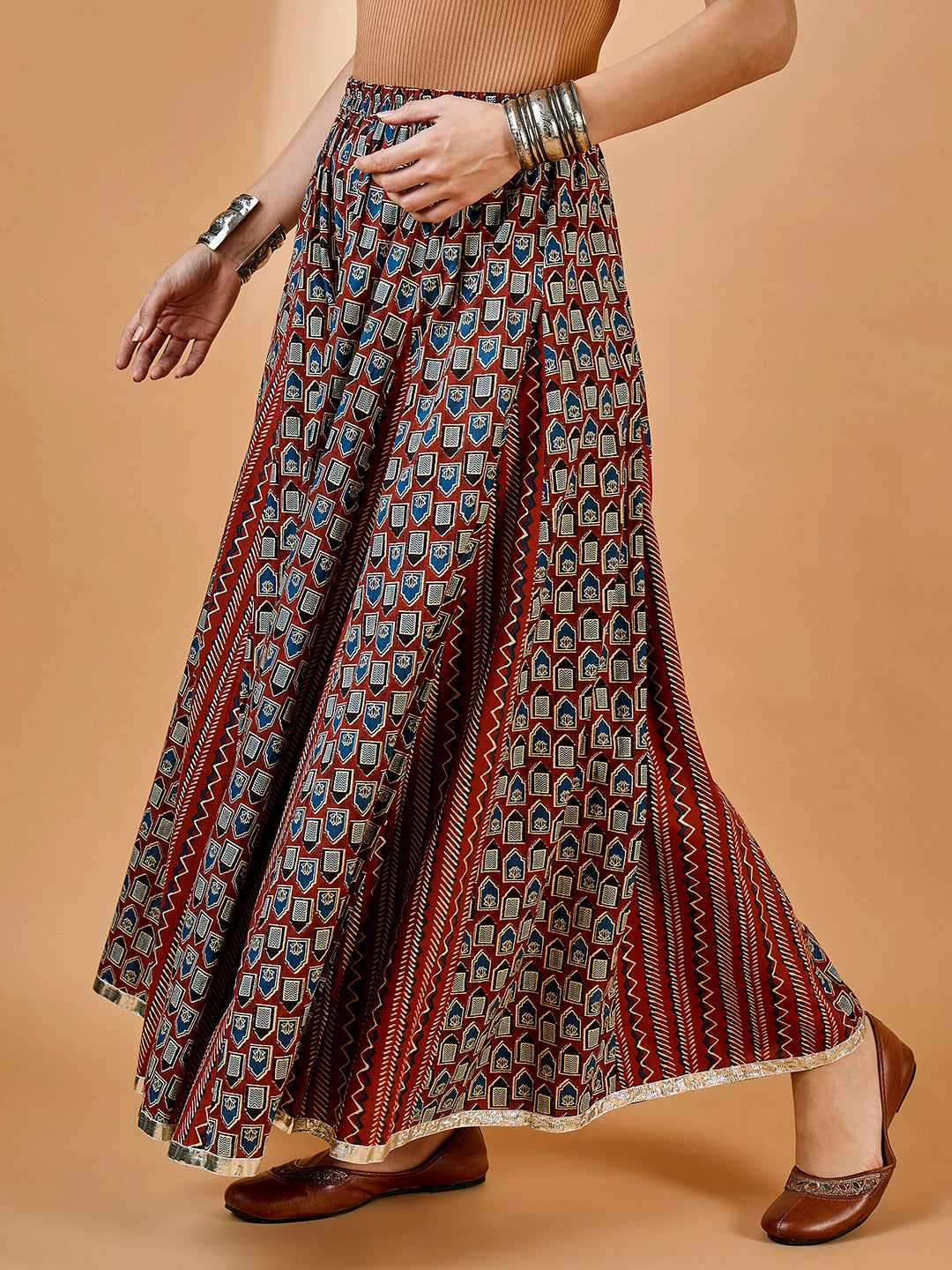 WineRed Women Printed Godet Skirt