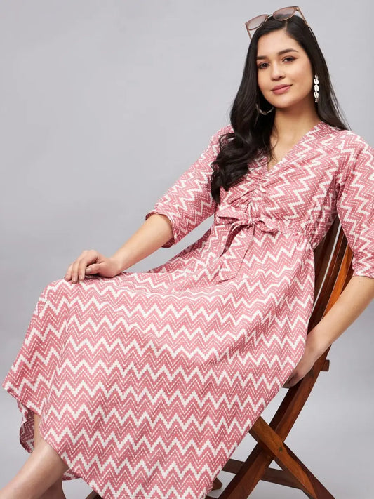winered-pink-zigzag-print-front-knot-dress
