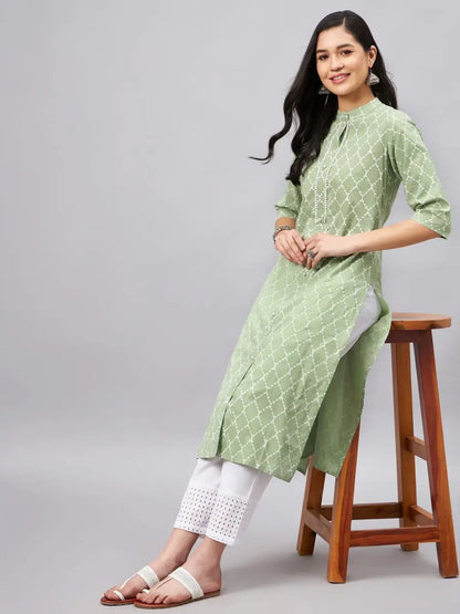 winered-women-green-printed-band-collar-front-slit-kurta-2