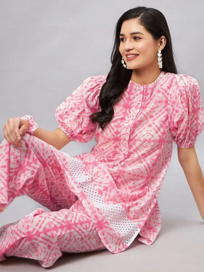 winered-woman-white-and-pink-tie-dye-co-ord-set-with-scrunchies