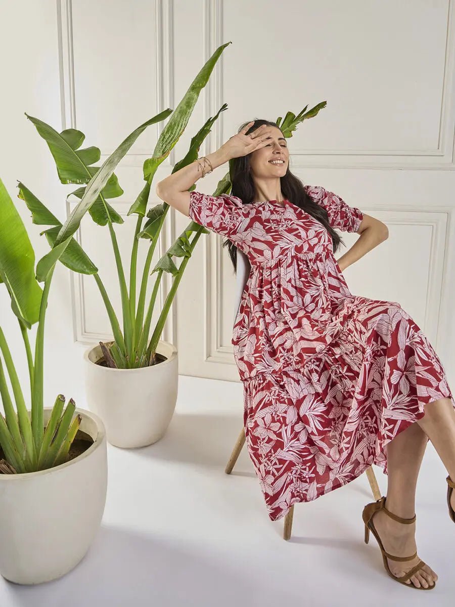 winered-women-maroon-calf-length-tiered-dress
