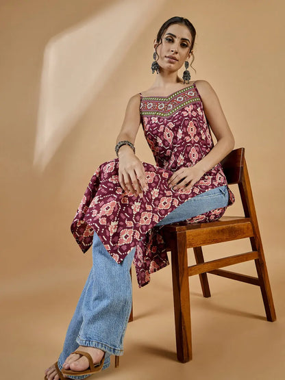 winered-women-rust-abstract-print-strap-kurta