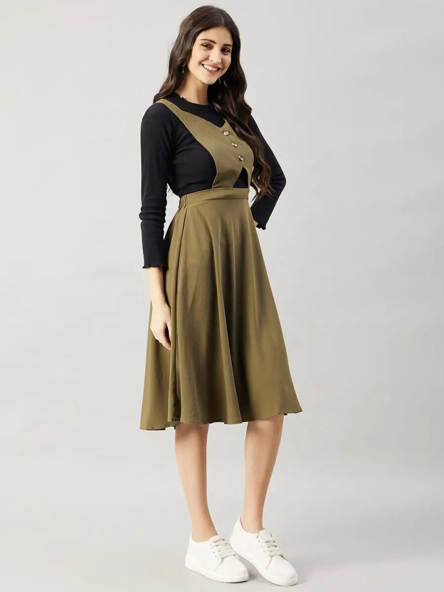 winered-women-green-pinafore-flared-dress