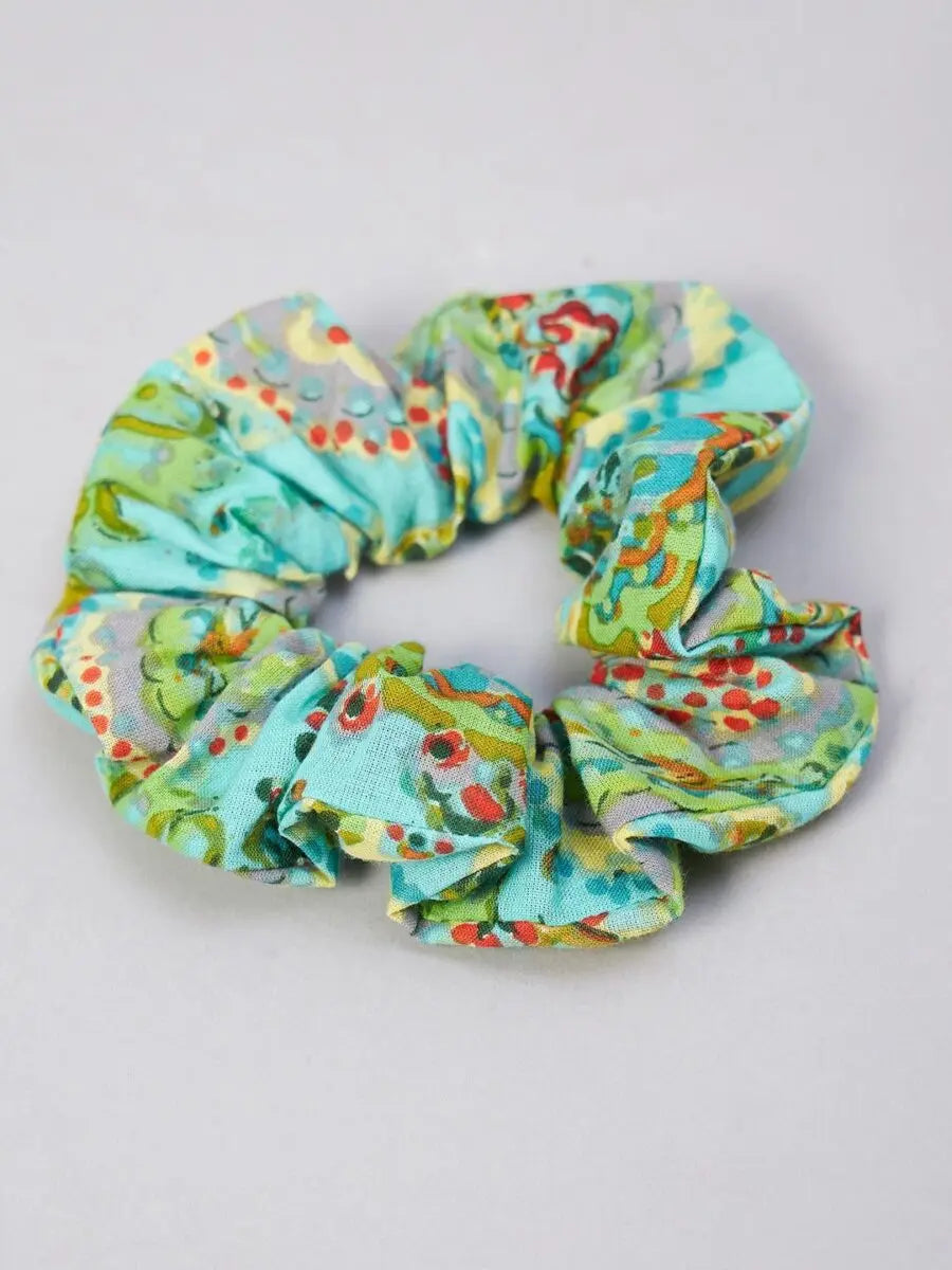 winered-paisley-print-hi-low-two-piece-outfits-for-women-with-scrunchies