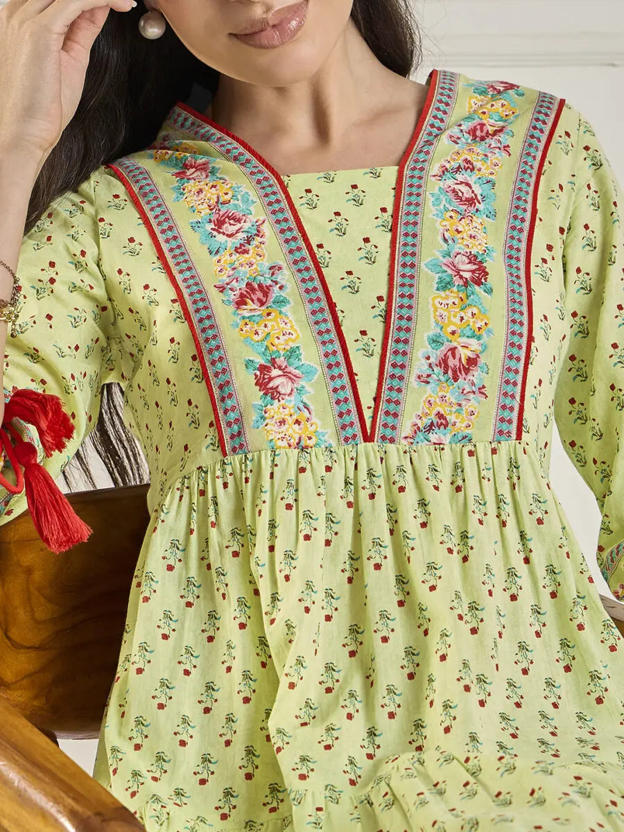 winered-women-lime-placement-print-tiered-dress