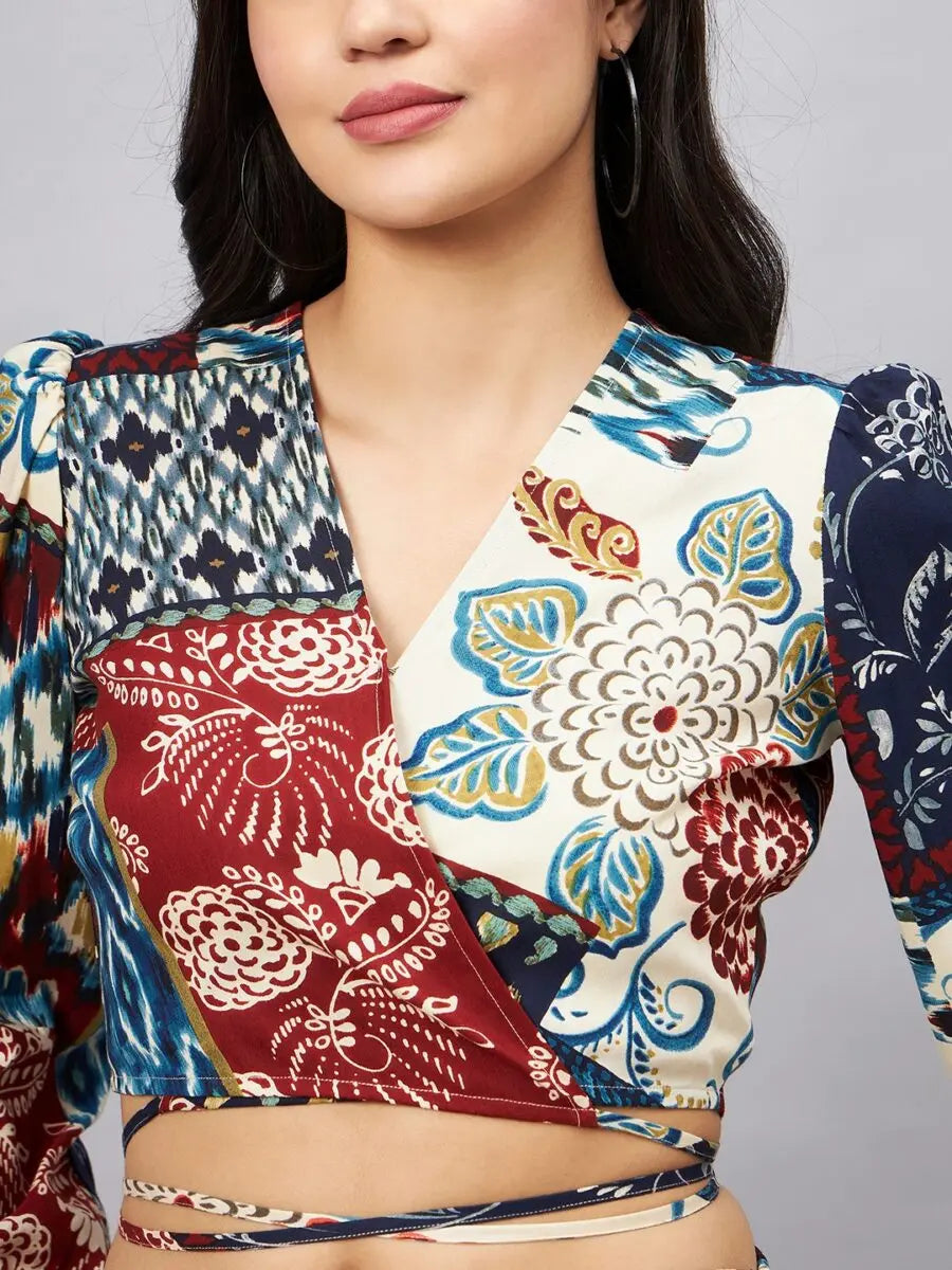 winered-woman-navy-blue-patch-print-crop-top-pant-set