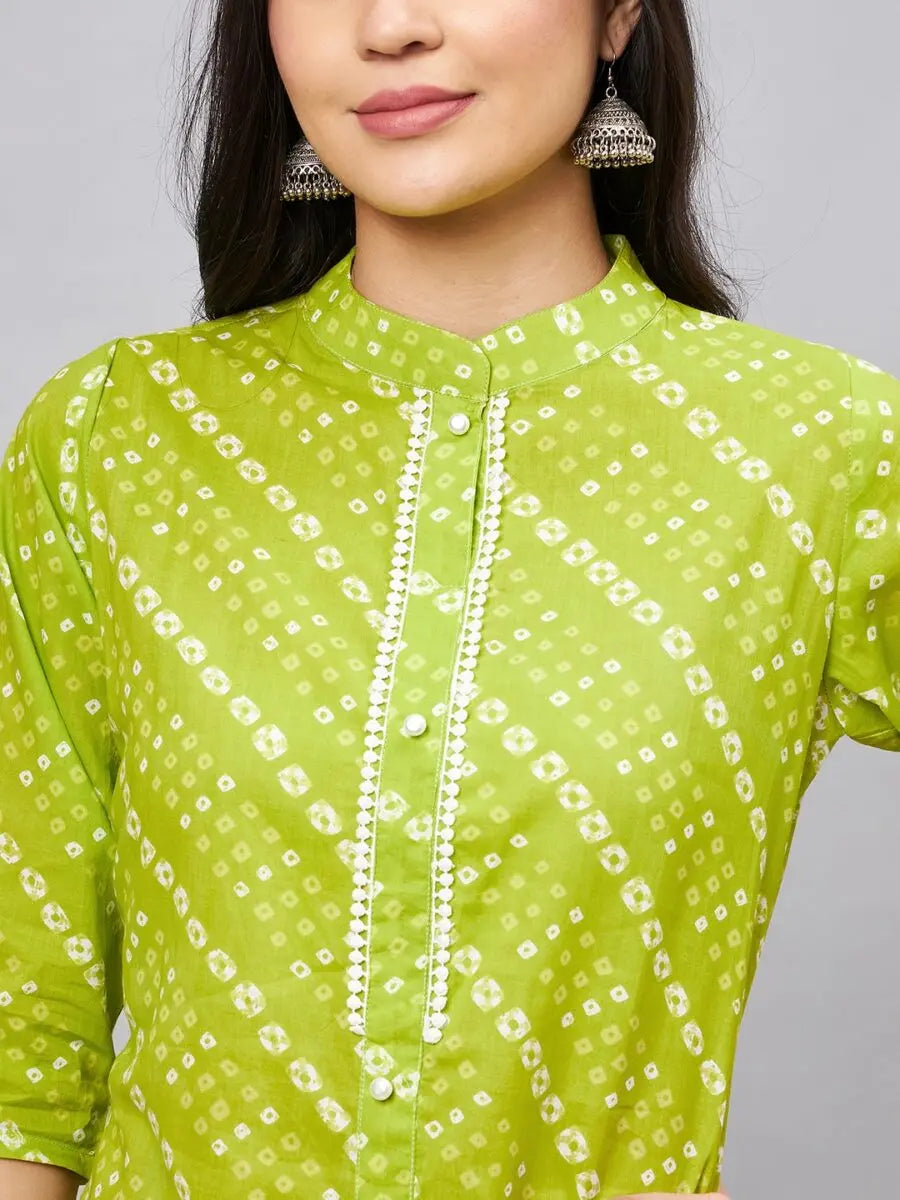 winered-women-green-printed-band-collar-front-slit-kurta