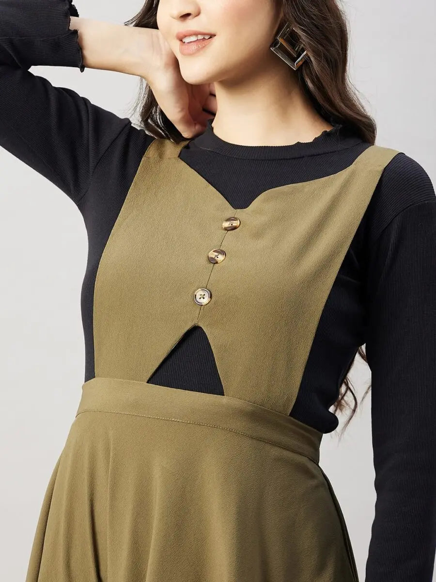 winered-women-green-pinafore-flared-dress
