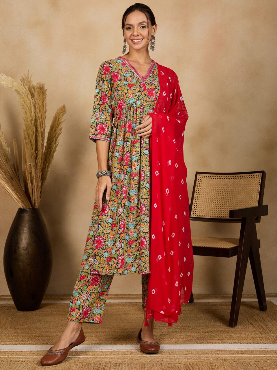 WineRed's Navy Blue Floral Print Neck Embroidery Naira Cut Kurta, Pant-Dupatta for women