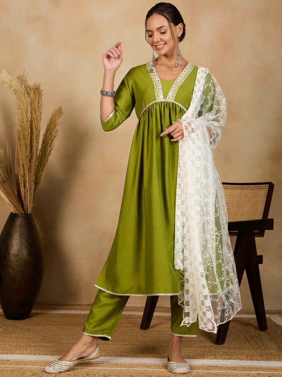 WineRed's Naira Cut Embroidered Green Kurta Set With Dupatta for Women
